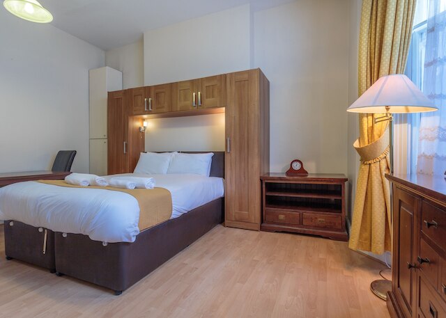 キャッスルタウン ハウス アパートメンツ