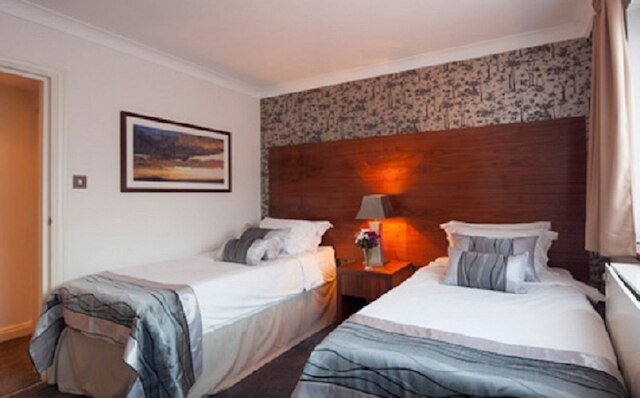 ザ ニュー ロンドン カールトン ホテル & サービス アパートメンツ