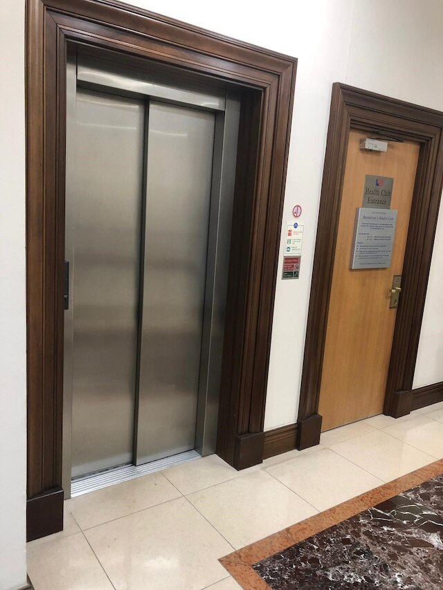 ザ ニュー ロンドン カールトン ホテル & サービス アパートメンツ