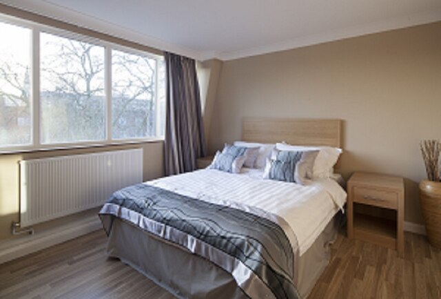 ザ ニュー ロンドン カールトン ホテル & サービス アパートメンツ