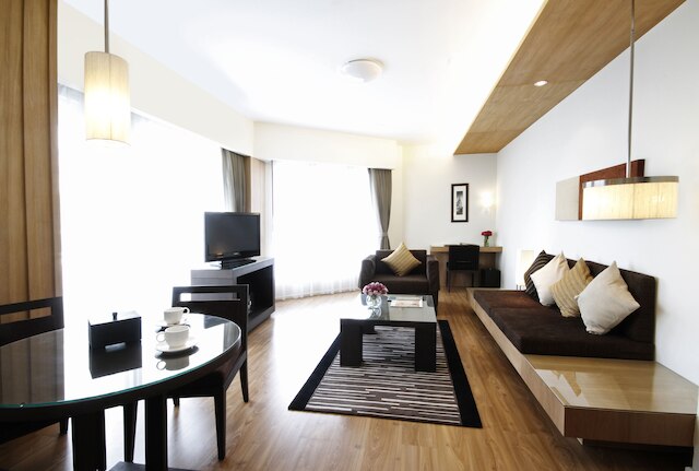 カンタリー ホテル アンド サービスド アパートメンツ アユタヤ