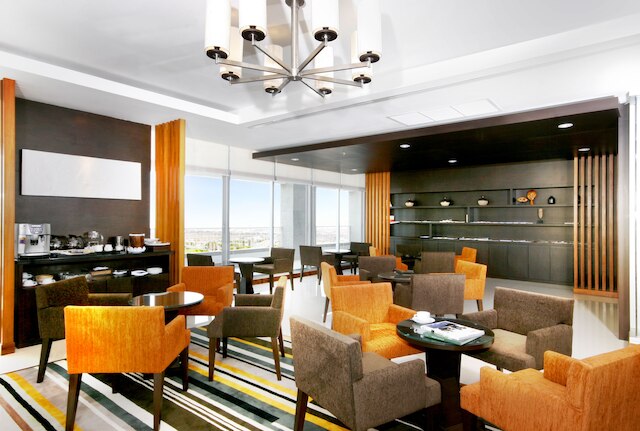 カンタリー ホテル アンド サービスド アパートメンツ アユタヤ