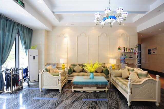 成都チャーム シティ ホテル