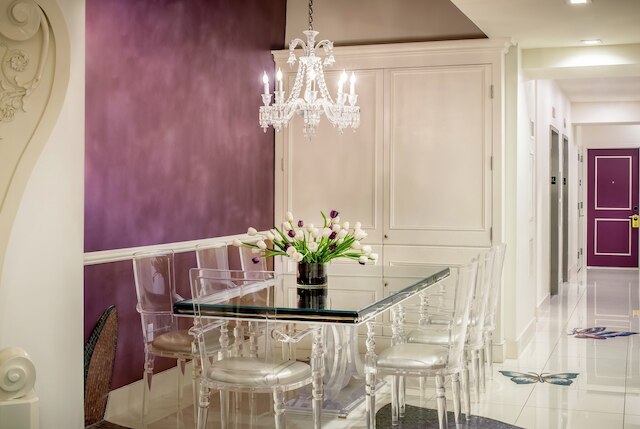 ステイパイナップル アートフル ホテル ミッドタウン