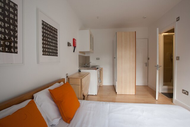 サースク トゥーティング コンセプト スタジオズ バイ アロー ハウジング