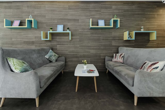 レッドドアーズ プラス ニア トウベッ