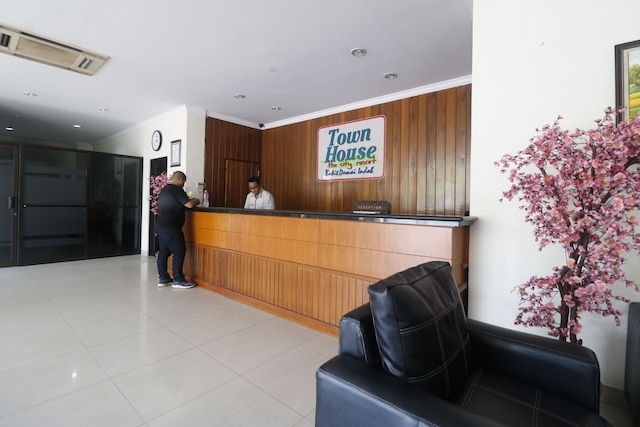 レッドドアーズ プレミアム @ ブキット ダマイ インダ