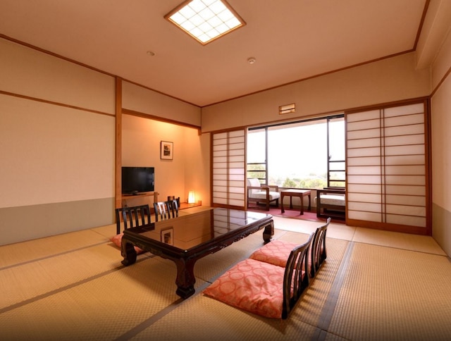 由布院温泉　ゆふいん山水館