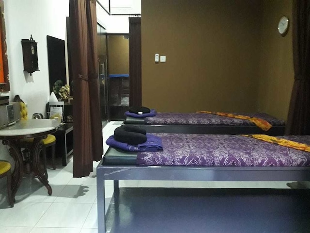 サラスワティ セレニティ