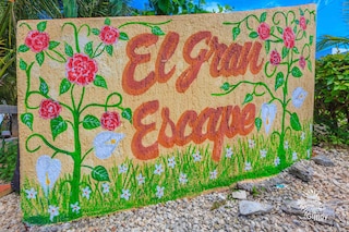 エル グラン エスケープ