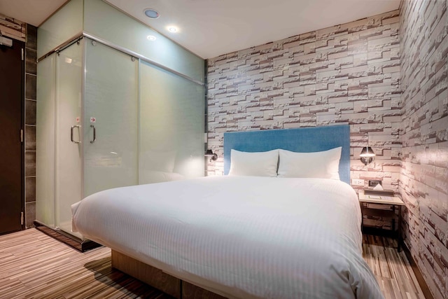 チェック イン 台中 ズヨウ (雀客台中自由館)