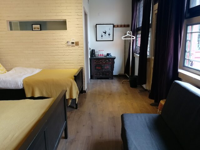 フライ バイ ナイト コートヤード ホテル (夜奔北京精品四合院)