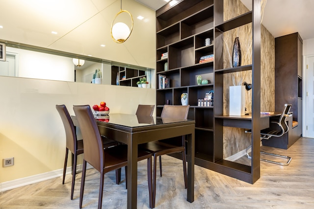 オアシス ビンホーム ゴールデン リバー アパートメント