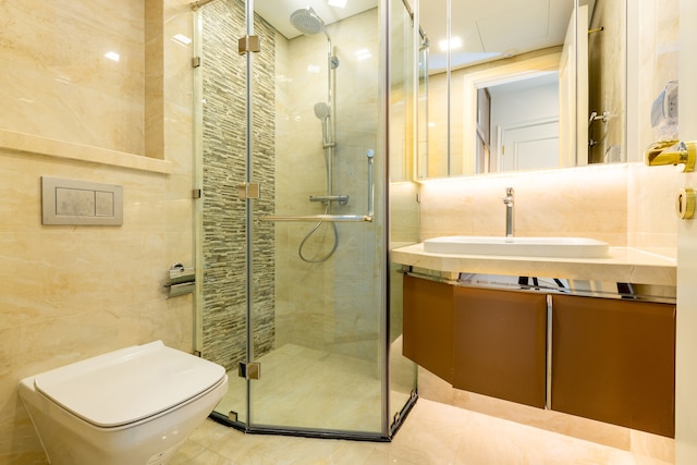 オアシス ビンホーム ゴールデン リバー アパートメント