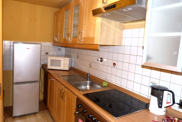 メッセ ツィマー アムルム