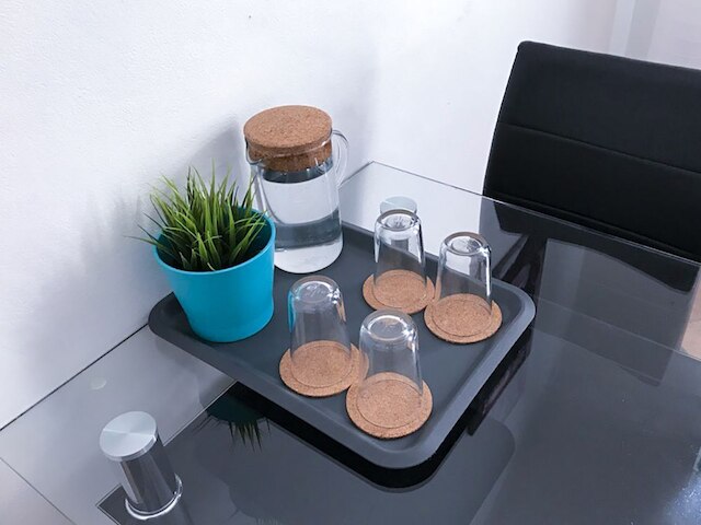 チャールズ ブリッジ アパートメント