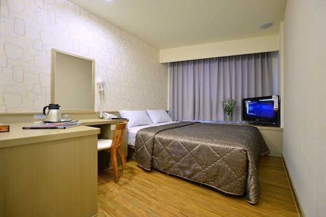 イン ワン ホテル (英王商旅)