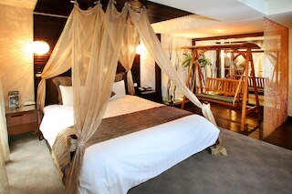 ユマ ホット スプリング ホテル