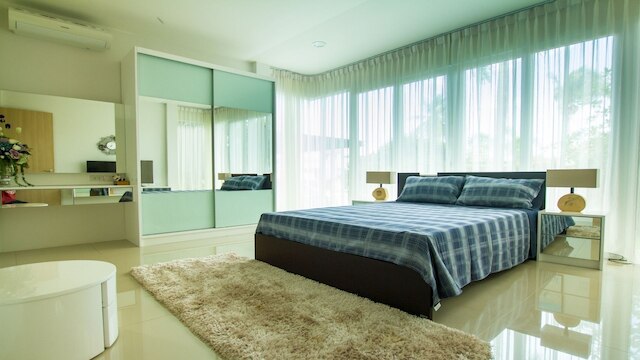 ラグジュアリー 5 ベッドルーム プール ヴィラ アンド スポーツ センター