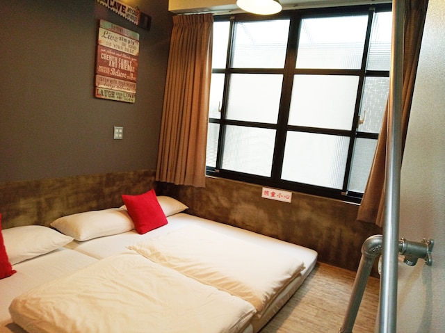 台南ハウス (台南民宿)