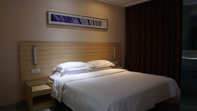 シティ コンフォート イン佛山窖口バス (城市便捷酒店)