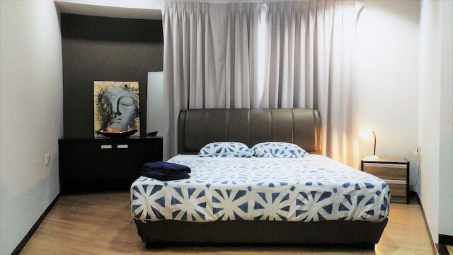 PJ8 サービス スイート プール ビュー