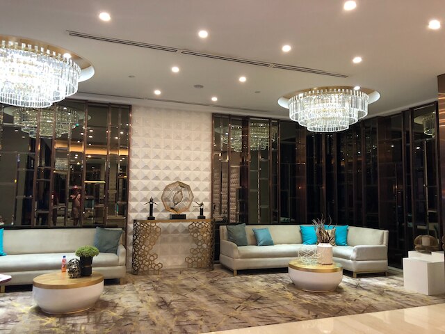 スリー セントラル