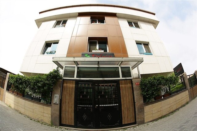 イキズ・パルミエ・キズ・オゲンチ・パンシヨヌ - 女性専用 - ホステル