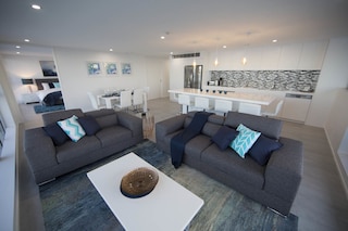 ゴールデン サンズ - プライベート アパートメンツ