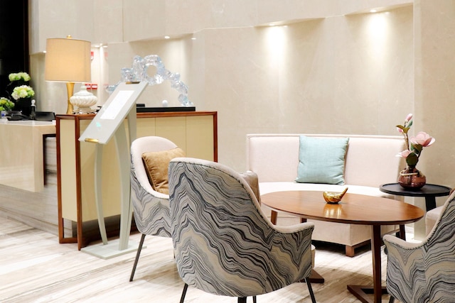 ロイヤル スター アパートメント セントラル シティ ブランチ