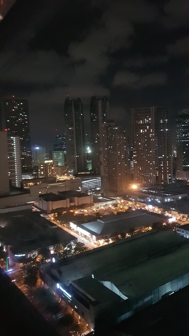 EDSA 中心部にあるアオルタ ユア ホーム