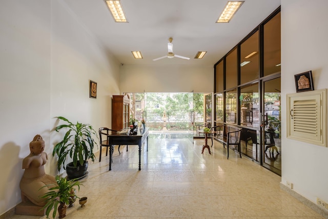 シティ ビュー アパートメント