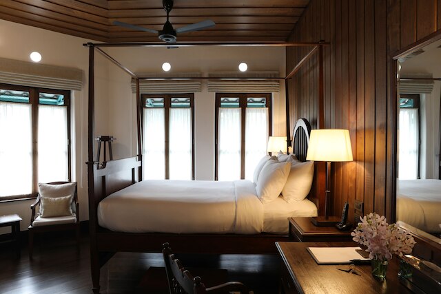 1905 ヘリテージ コーナー