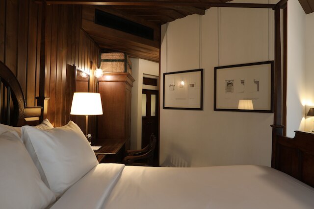 1905 ヘリテージ コーナー