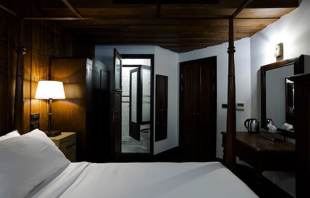 1905 ヘリテージ コーナー