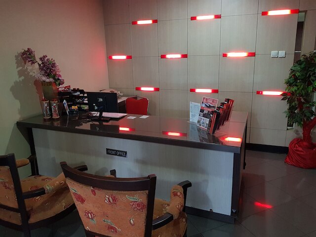 ホテル スカーレット ブキッ パカール