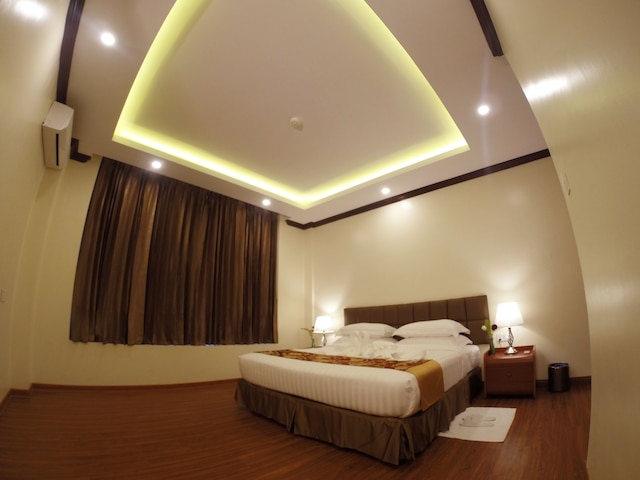 ヴィラティ ホテル