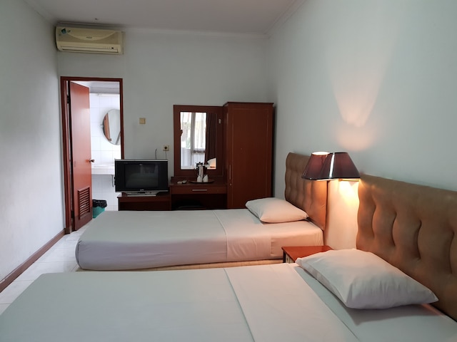 ホテル デクール バンドン