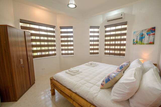 ヒルトップ プール アンド ヴィラ