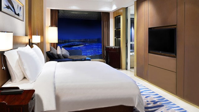 クラウン プラザ 大連 スポーツ センター by IHG (大連体育中心皇冠假日酒店)