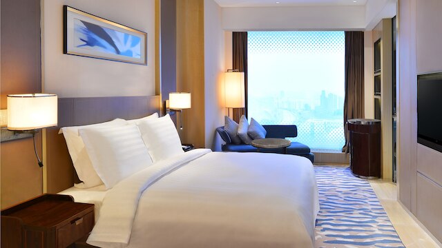 クラウン プラザ 大連 スポーツ センター by IHG (大連体育中心皇冠假日酒店)