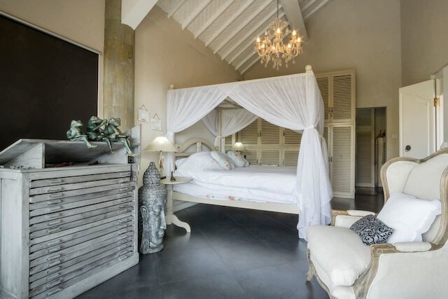 ヴィラ トゥマン バリ