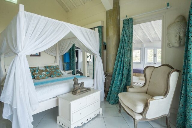 ヴィラ トゥマン バリ