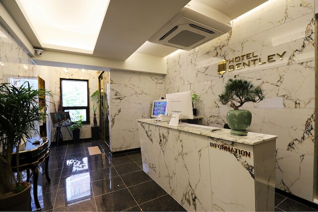 ホテル ベントレー