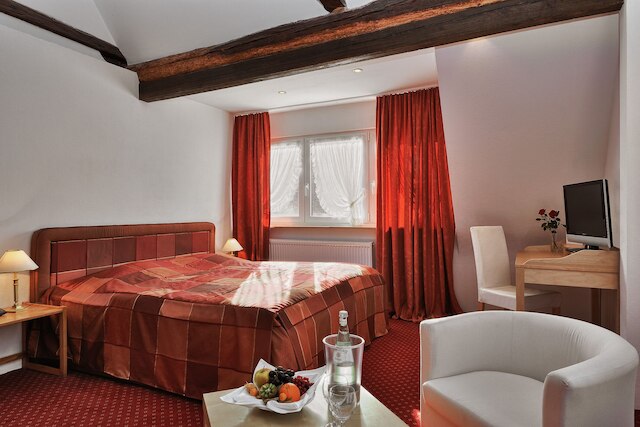 ヤークトシュロス メンヒブルッフ