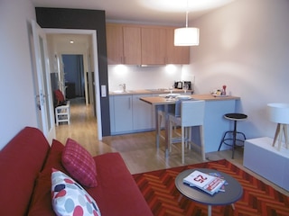 ブルクホーフ ボーディング アパートメンツ