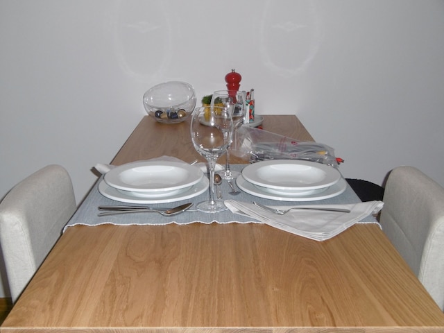 ブルクホーフ ボーディング アパートメンツ