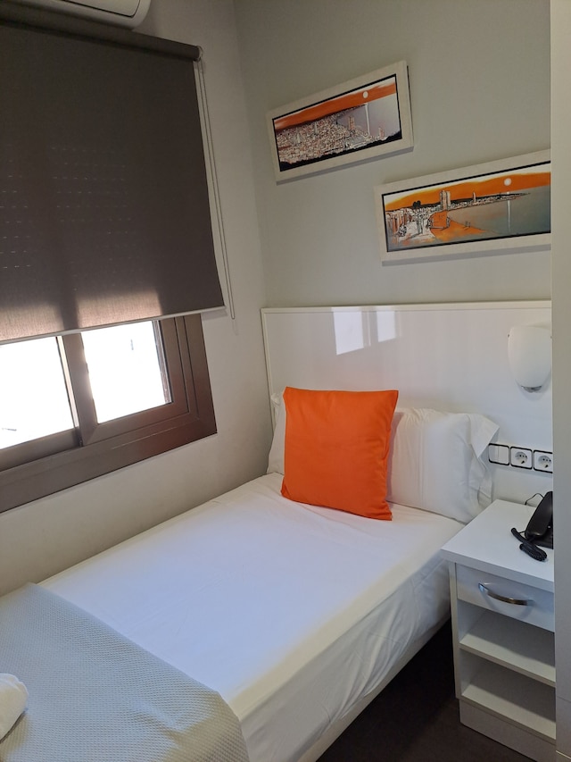 オスタル サンズ