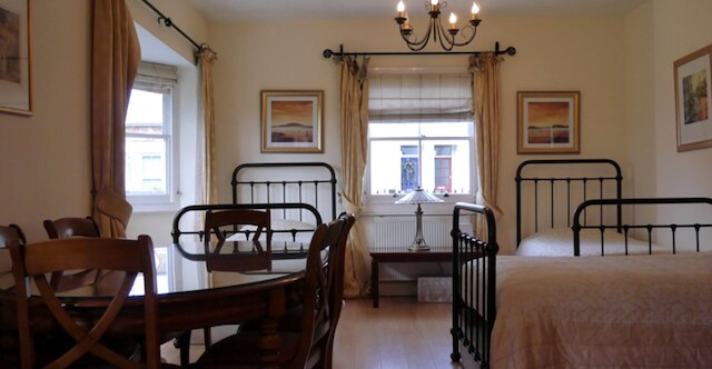 グッドイナフ ゲストハウス