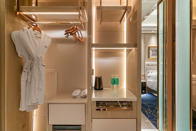 イースランド ホテル広州 (广州逸林假日酒店)